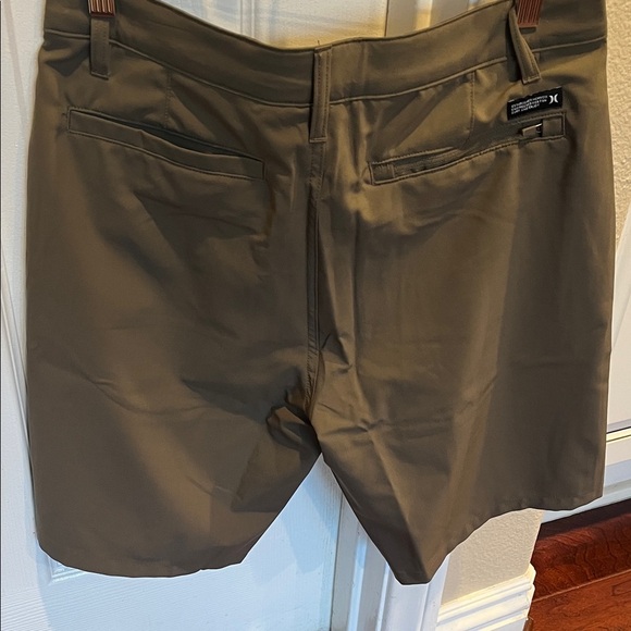Hurley Brown Men's WalkShorts - Picture 3 of 3